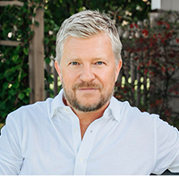 Headshot of Dustin McAdams